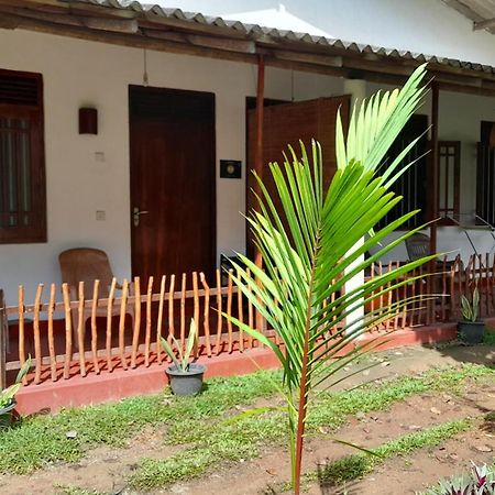 Ranmitha Villa Weligama Exterior foto